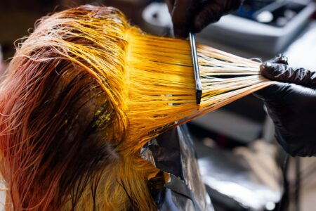 coloración del cabello con persulfatos